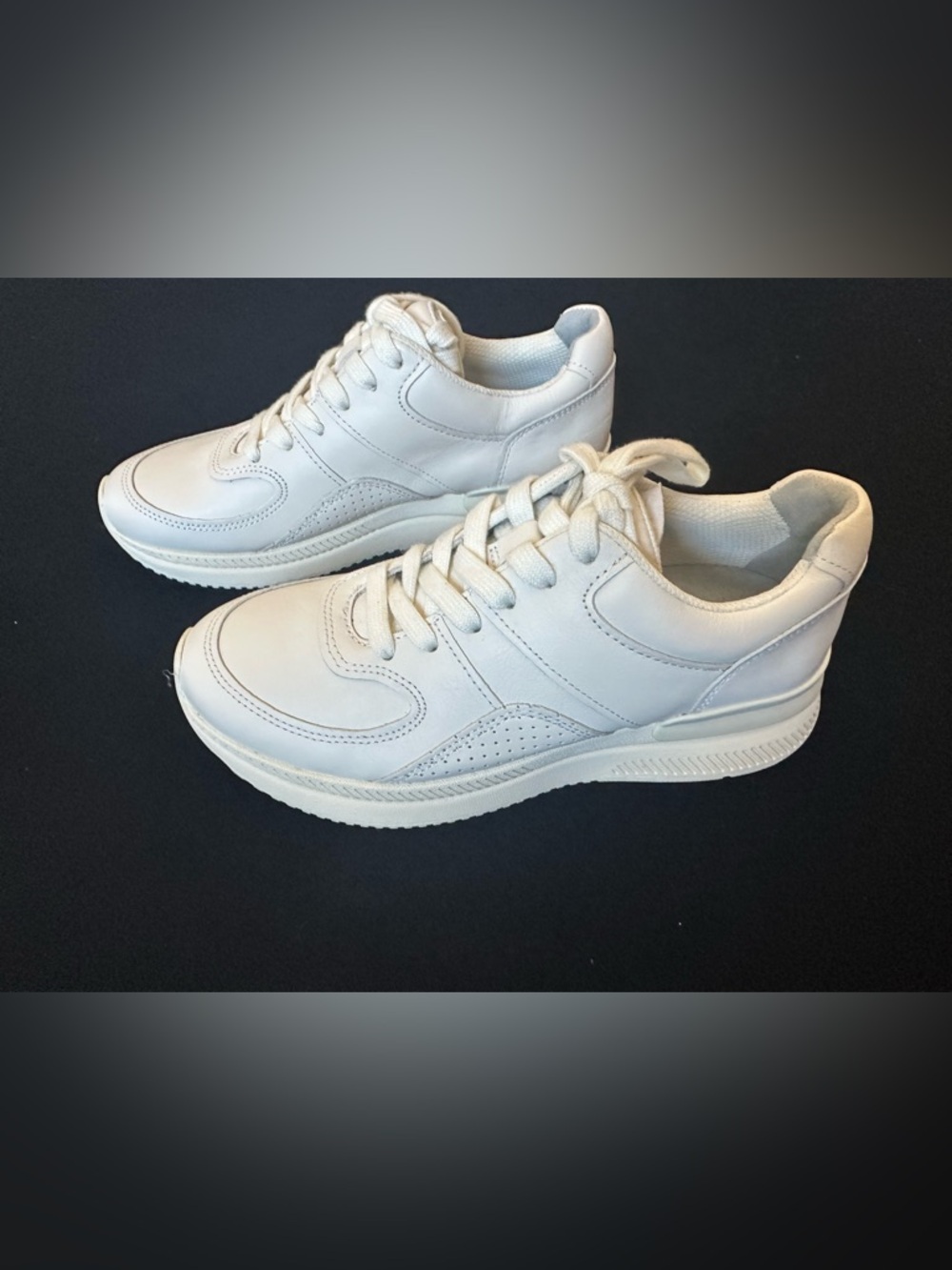 Everlane The Trainer Off-White Leather Men's Sneakers Men’s 4 New Kids View 3